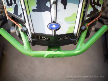 Передний бампер «Шеврон» на снегоход Polaris (толстостенная труба АМГ5) артикул STSПБп010