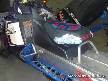 Перетяжка сидений снегоходов