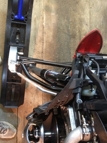 Отзыв на рычаги на Yamaha Nytro МТХ