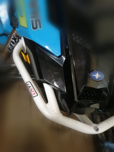 Новика Polaris Axys Бампер \