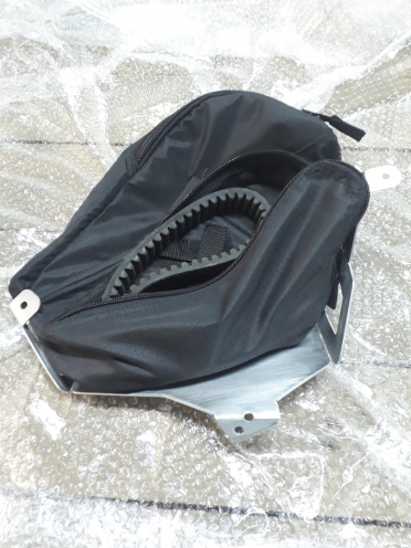 Подкапотная сумка для AXYS 800 и 850! 2882117 K-BAG-RMK UNDERHOOD артикул STSАСп004