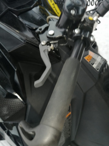 Укороченные и регулируемые курки (ручки) тормоза для Polaris артикул STSАС001