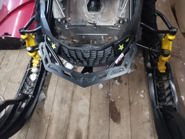 Усиленный бампер  на Summit ХМ, ХР, Т3  \