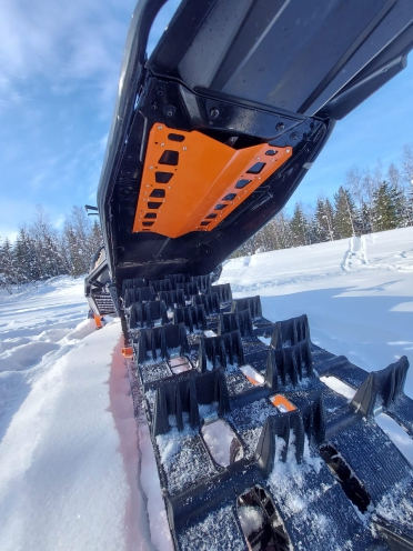 Усиление туннеля снегохода матрикс. артикул STSАС029