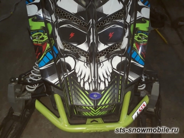 Передний бампер «Шеврон» на снегоход Polaris (толстостенная труба АМГ5) артикул STSПБп010