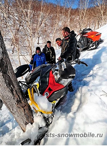 Передний бампер усиленный на Ski-Doo Summit (толстостенная труба АМГ5) артикул STSПБс019