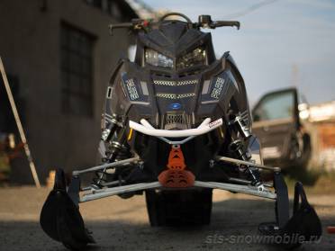 Снегоход Polaris Axys